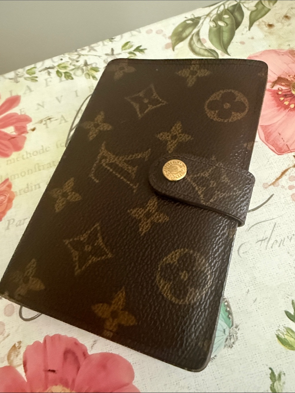 Louis Vuitton Kisslock Wallet Project